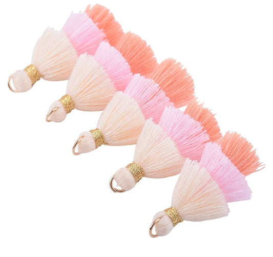 Minimalist Wood Keychain – Mom or Mama with Floral Design & Tassel