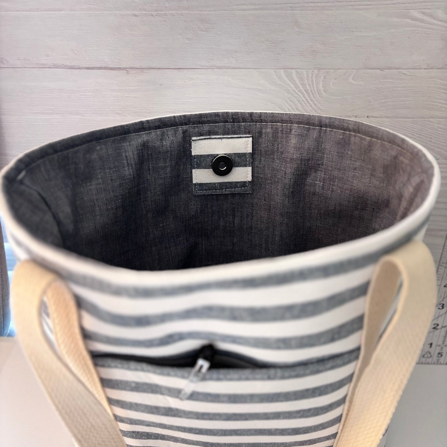 Christian Bible Tote Bag – Faith Message Faux Leather Patch