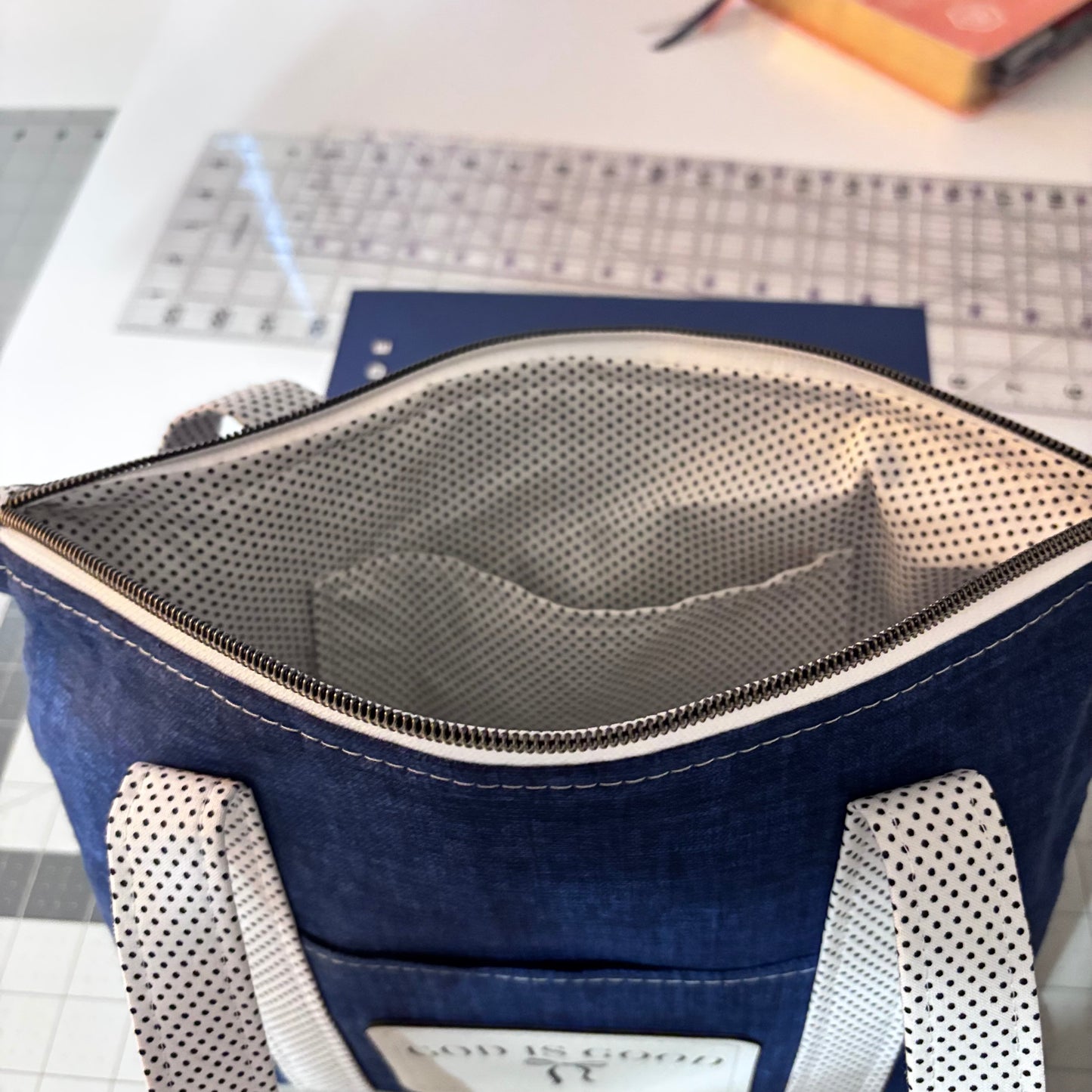 Personalized Bible Tote Bag – Zippered Shoulder Bag for Church & Bible Study