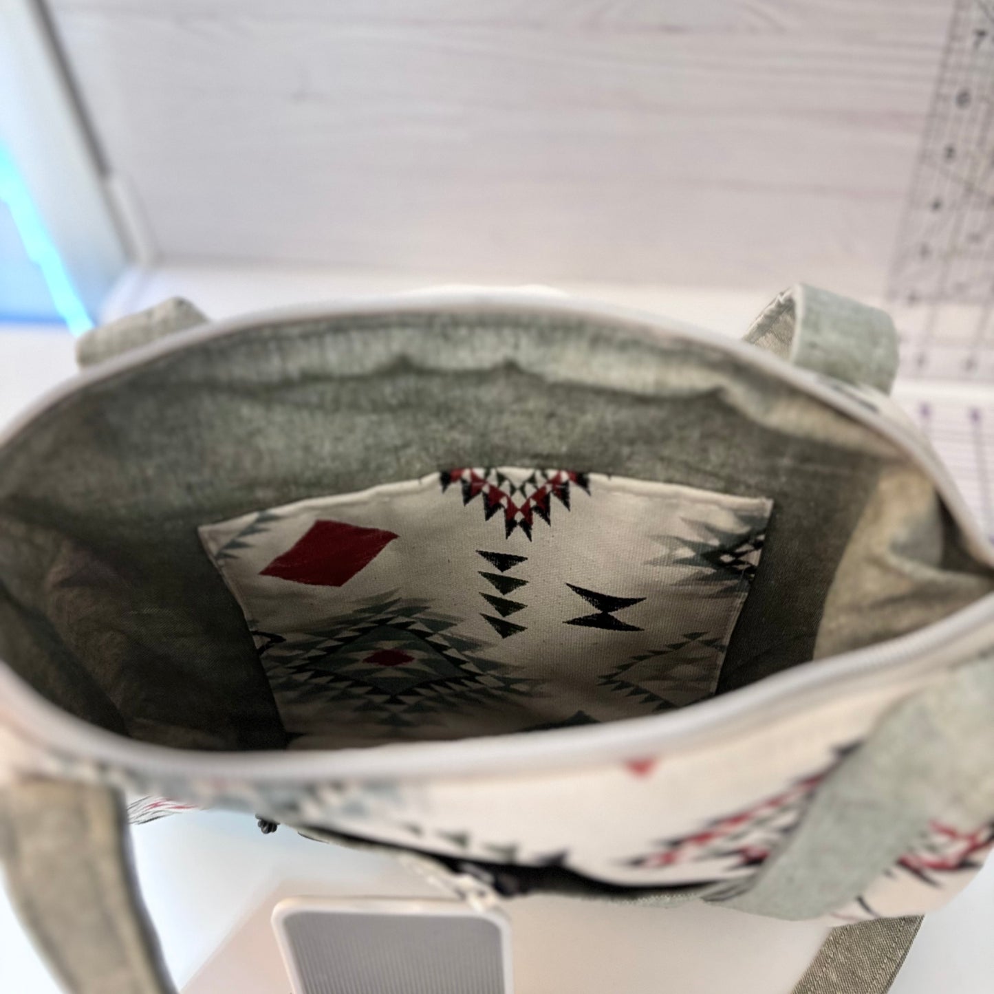 Personalized Bible Tote Bag – Zippered Shoulder Bag for Church & Bible Study