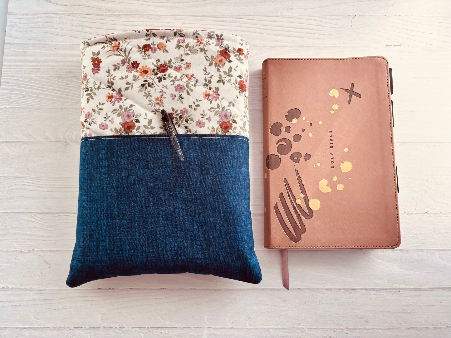 Handmade Quilted Bible Sleeve with Pocket