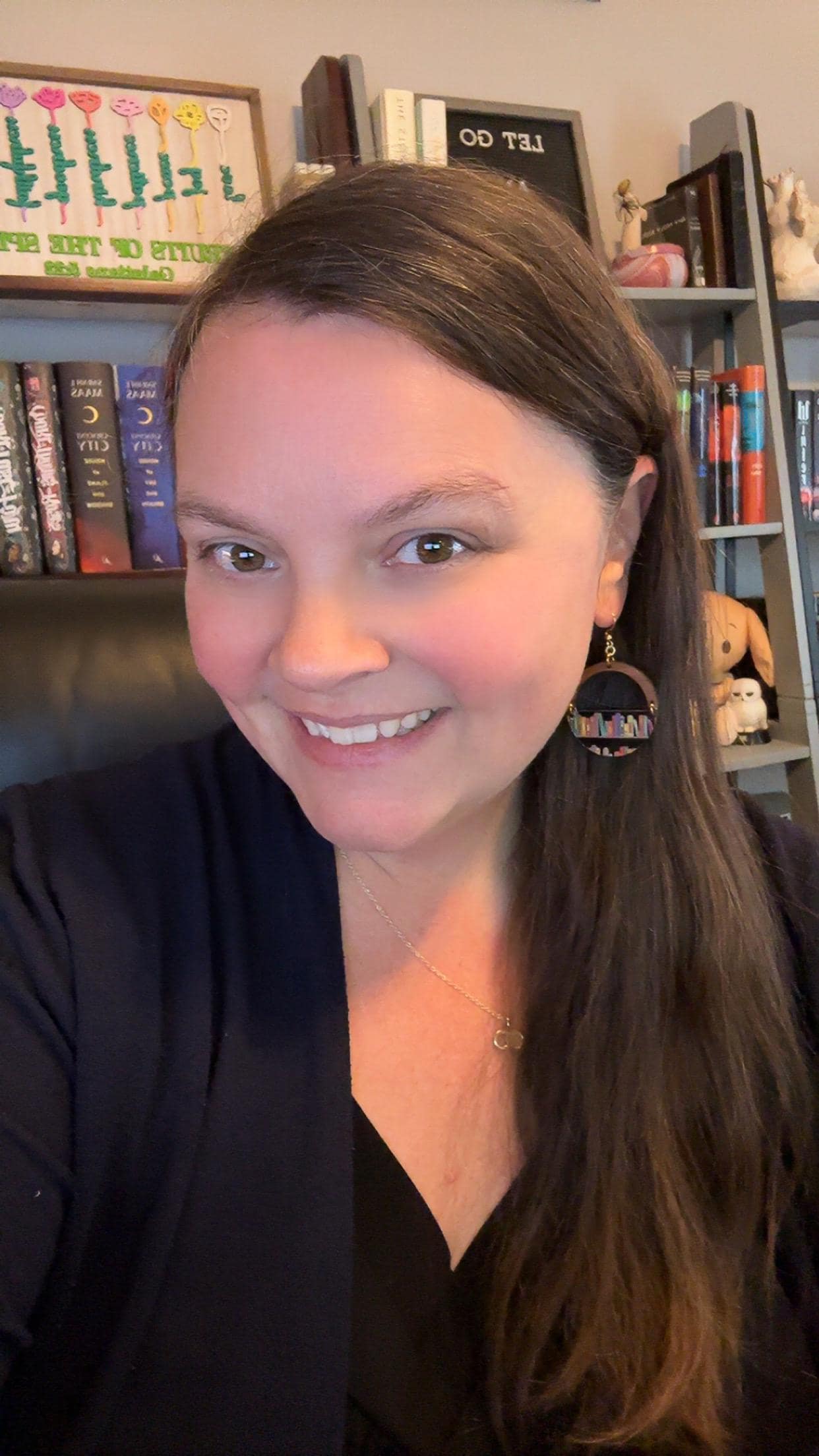 Handmade Bookshelf Earrings – Book Lover Jewelry