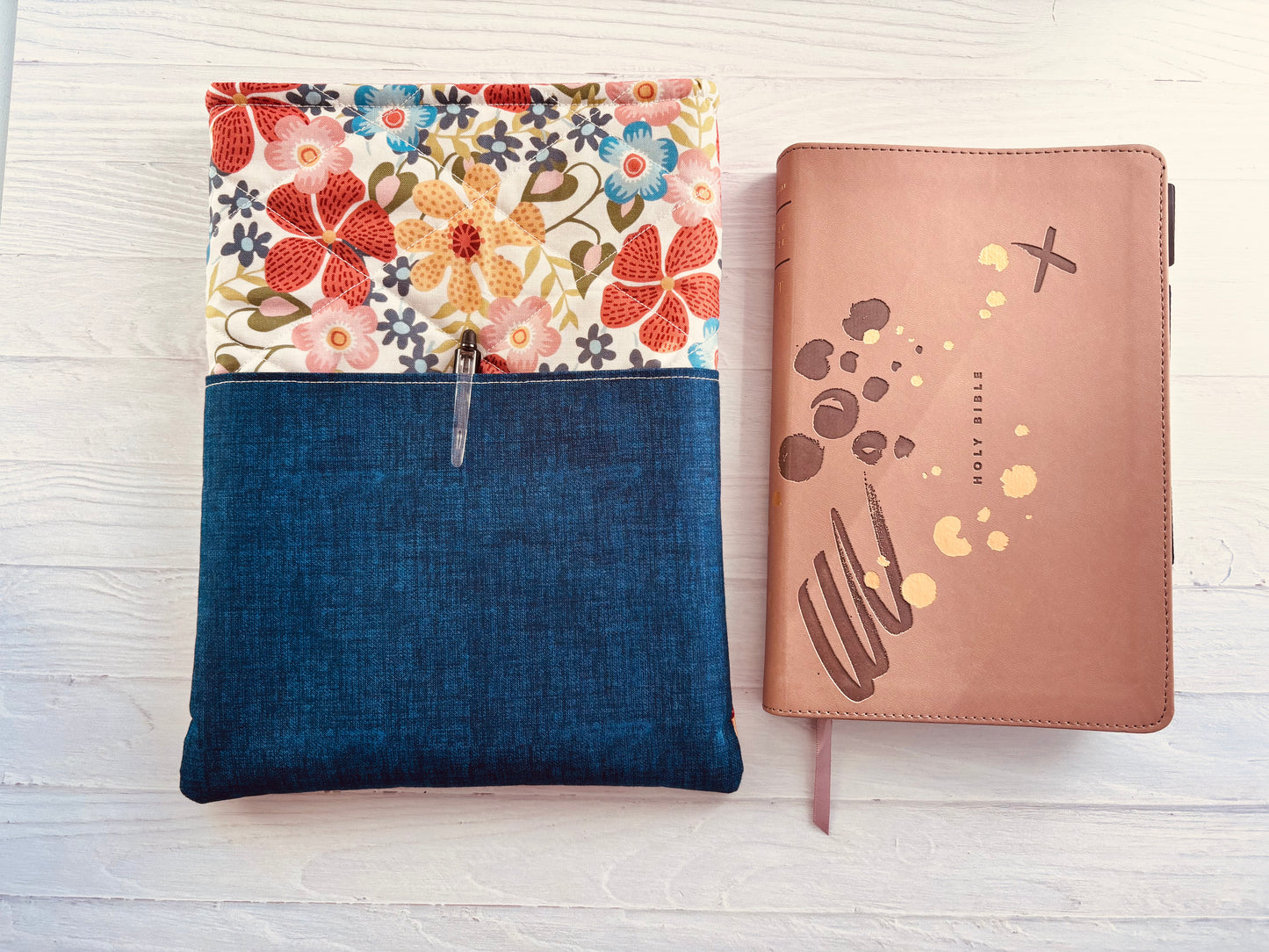 Handmade Quilted Bible Sleeve with Pocket
