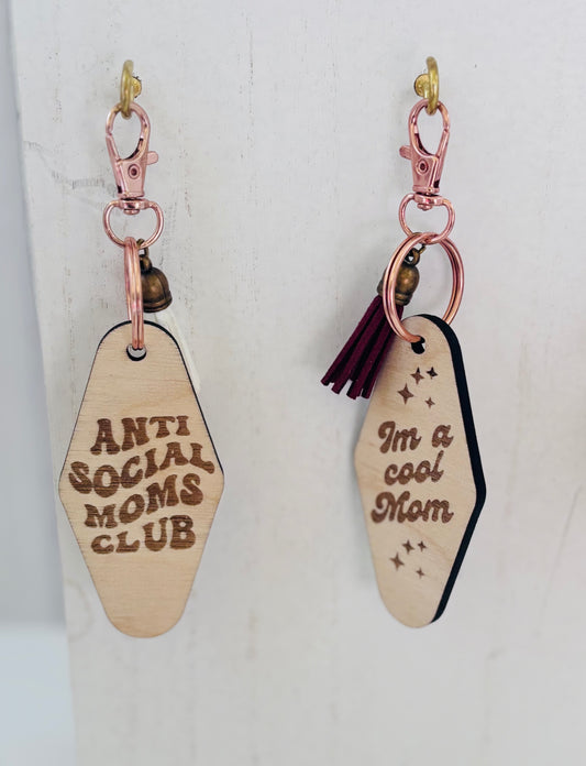 Retro Motel Keychains for Moms – Funny & Sweet Designs with Tassel | Gift for Mom Life