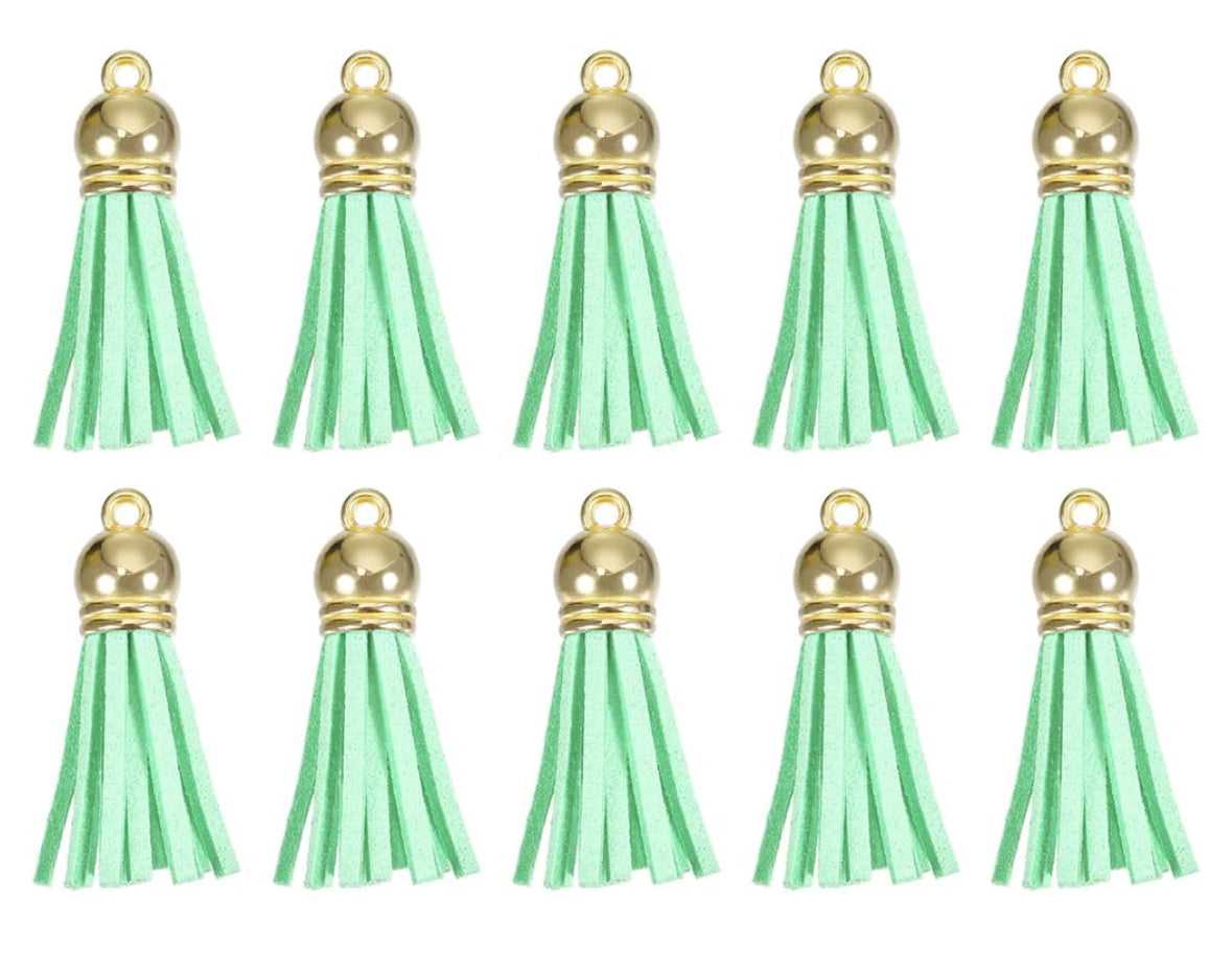 “Live God’s Truth” Maple Wood Keychain – Vintage Motel Style with Pastel Tassel